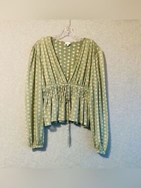 Madison & Berkeley Sage Green Polka Dot V-Neck Peplum Blouse SZ L